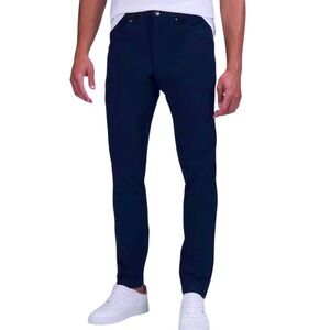 NWOT Lululemon ABC Classic Warpstreme Fabric Stretch
Casual Athletic Pants 34